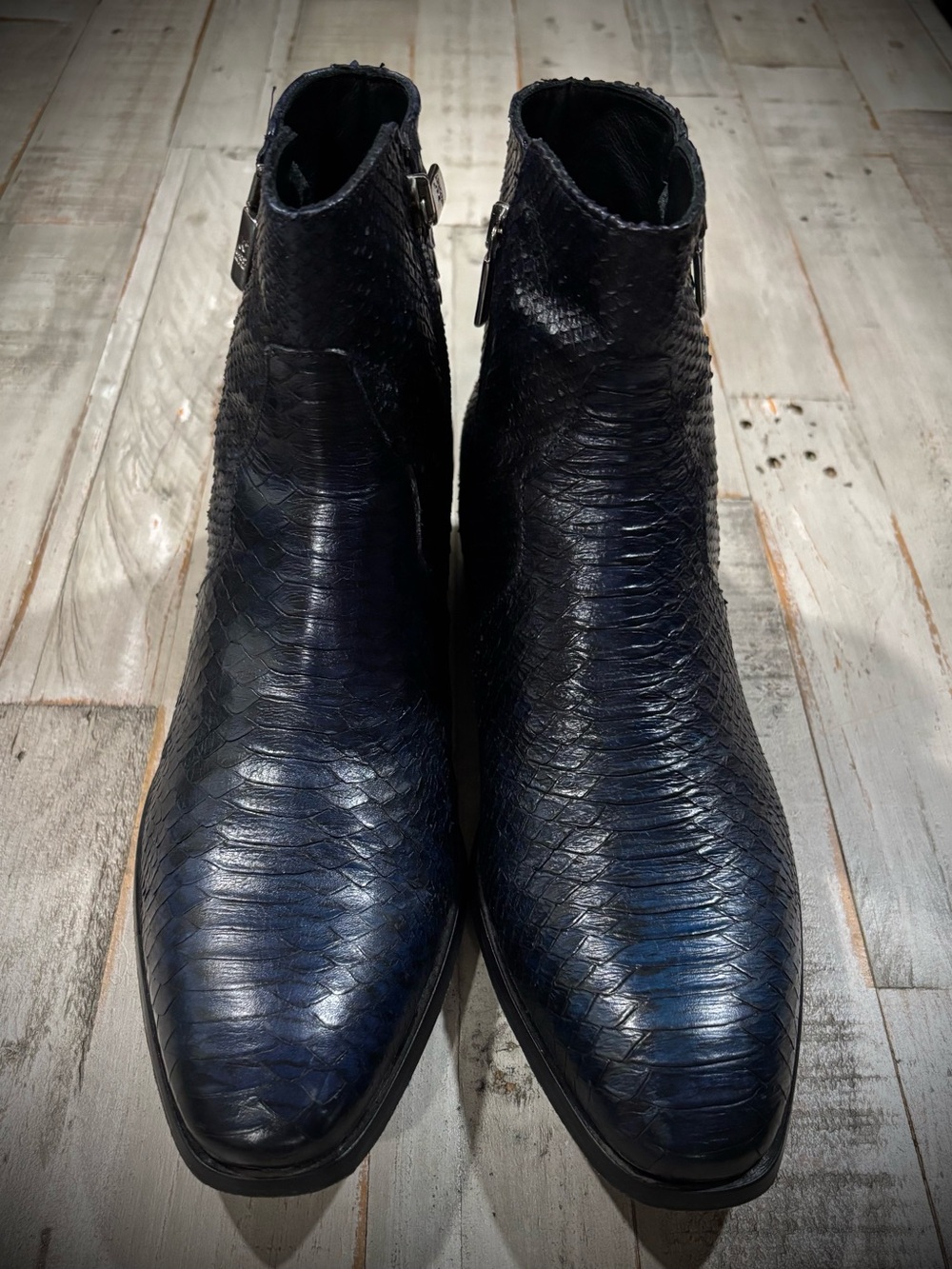 Men's Textured Navy Chukka Italian Boots